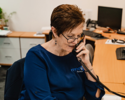 Free Motor Neurone Disease (MND) helpline service with expert information, advice and referrals for Queenslanders